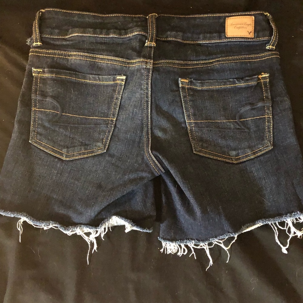 Shorts - Picture 3 of 5